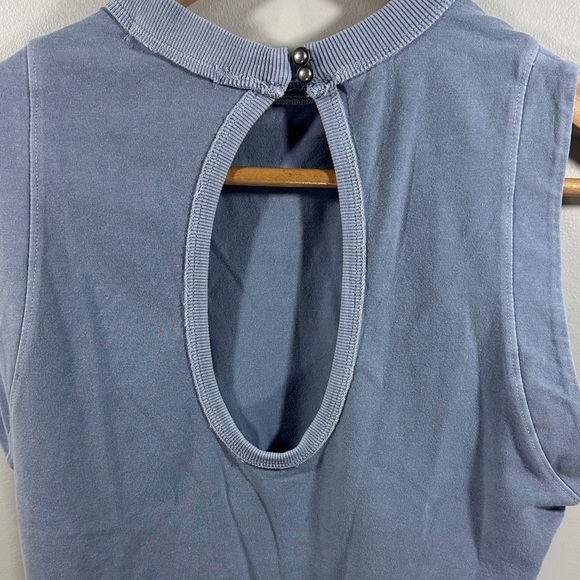 Gilded Intent Chic Sleeveless Blue Gray Women's Muscle Tee Tank Medium - Picture 11 of 11